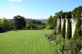 Bath, The American Museum - Gardens, Jasmine Cottage self catering holiday accommodation, near Bath, Wiltshire
