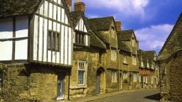 Lacock Village, Jasmine Cottage self catering holiday accommodation, near Bath, Wiltshire