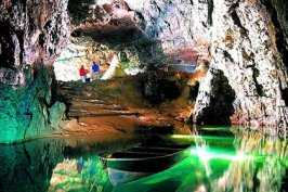 Wookey Hole Caves, Wells, Somerset, Jasmine Cottage self catering holiday accommodation, near Bath, Wiltshire